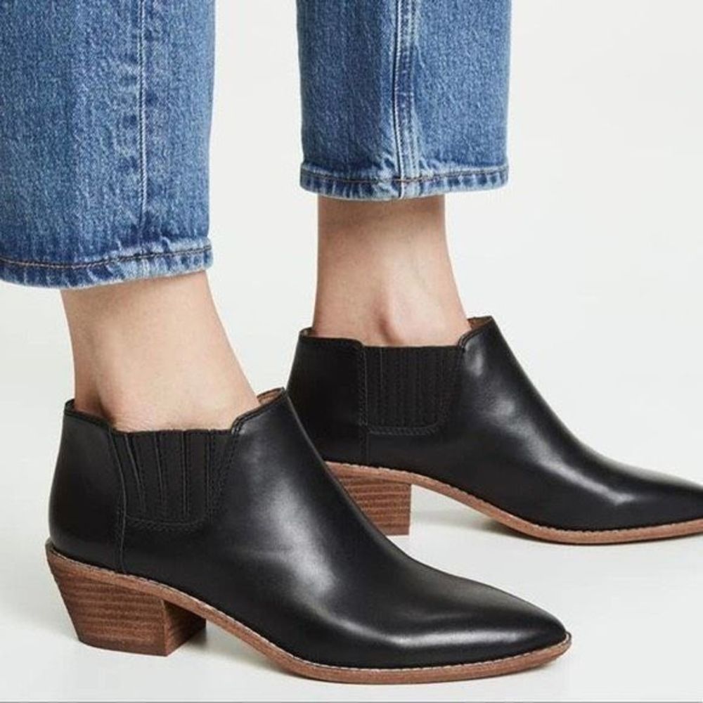 Madewell Myles ankle boot in black leather, size 9
